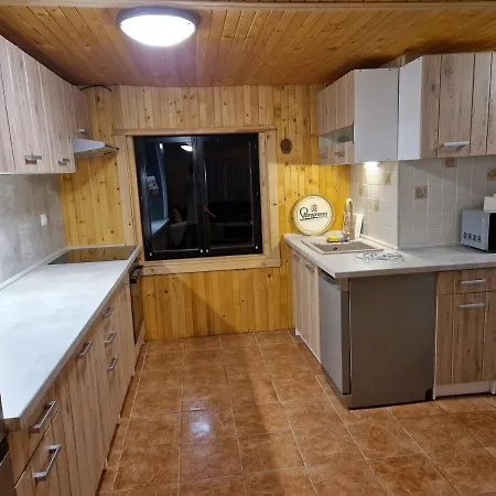 Tokarka - Richnavske Jazera شاليه *