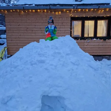 Tokarka - Richnavske Jazera شاليه *