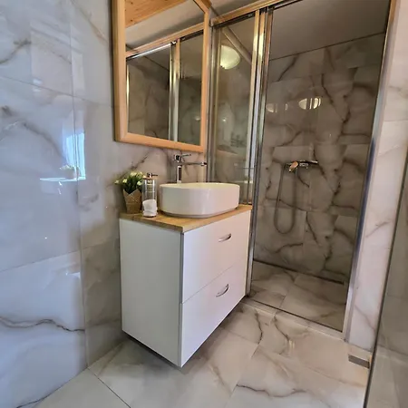 Tokarka - Richnavske Jazera شتيافنيسكيه بانيه