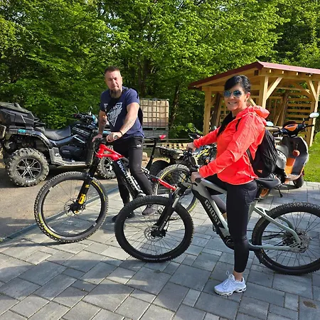 Tokarka - Richnavske Jazera Horská chata Stiavnicke Bane