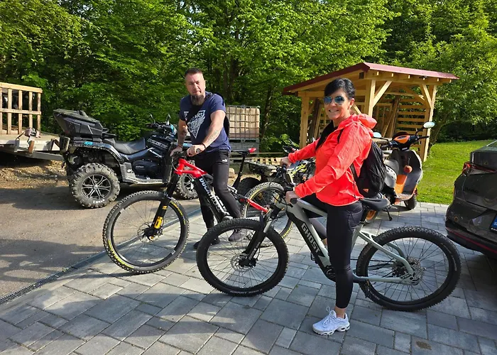 Tokarka - Richnavske Jazera Horská chata Stiavnicke Bane